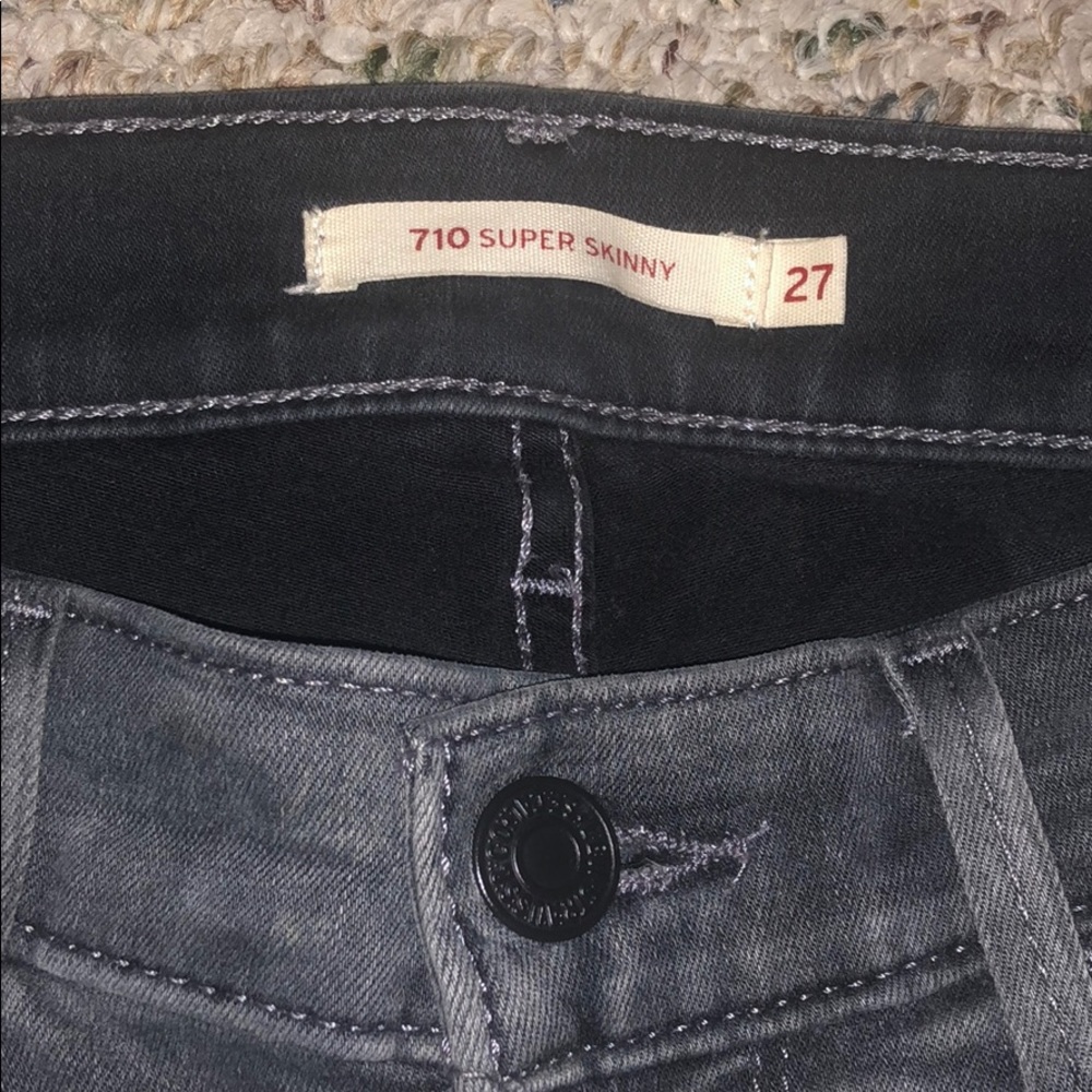 Levi’s 710 Super Skinny